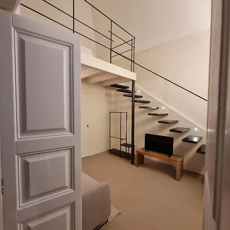 La Bella Volta - Elegant