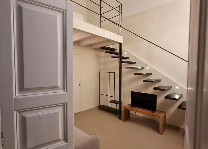 La Bella Volta - Elegant